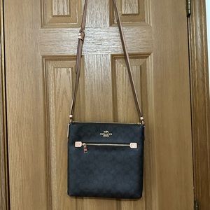 Coach crossbody purse